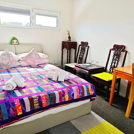 Lilyのhome Elegant Retreat Near Riccarton Mall ไครสต์เชิร์ช ภายนอก รูปภาพ